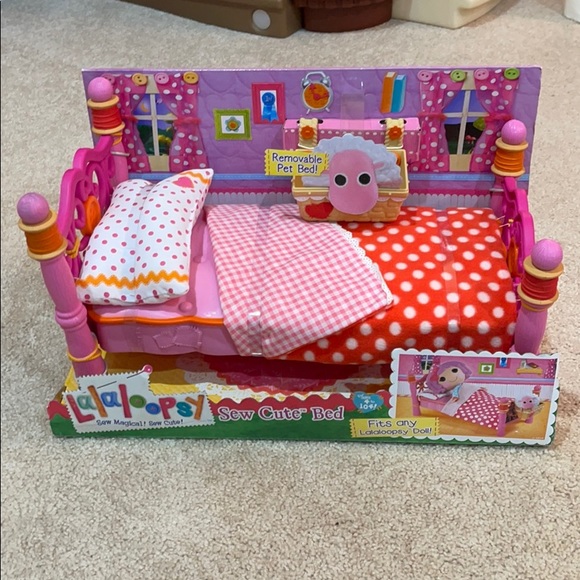 Lalaloopsy Toys Nib Lalaloopsy Sew Cute Bed Retired Poshmark